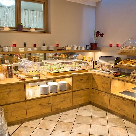 Arndt Hotel Garni Rust Luaran gambar