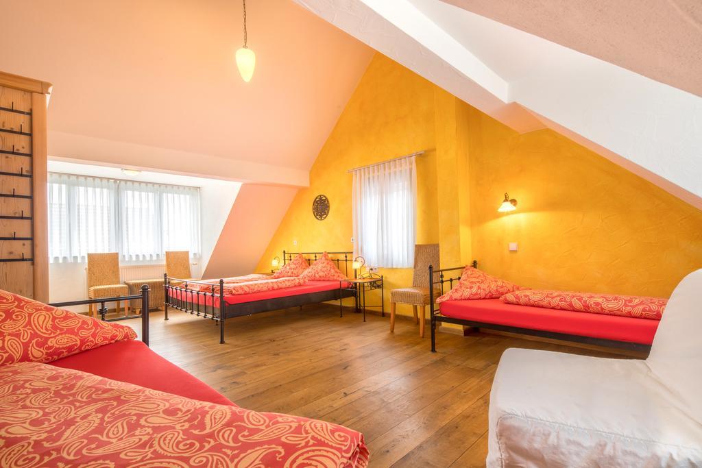 Arndt Hotel Garni Rust Luaran gambar